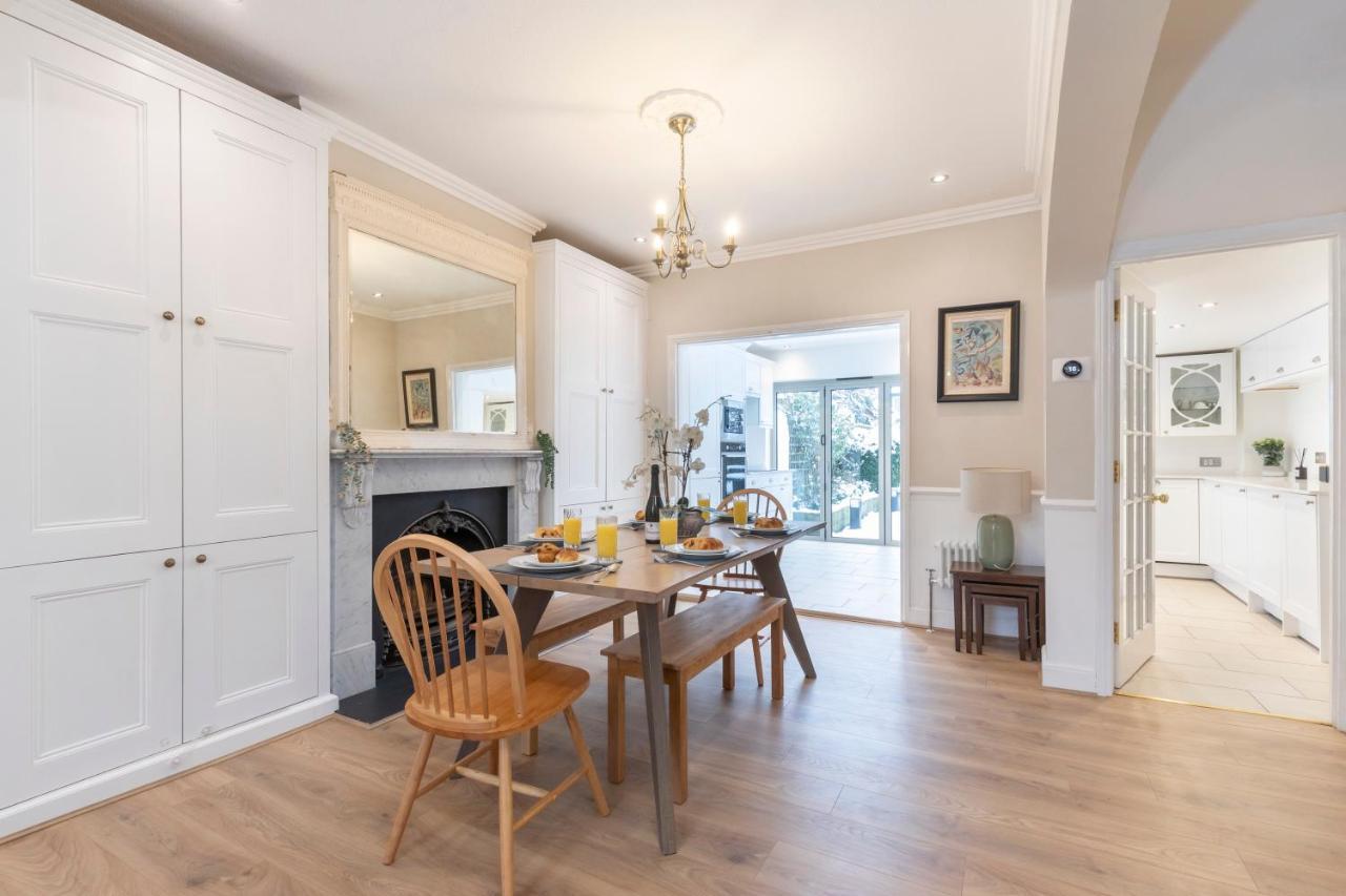 Beautiful 4 Bedroom Home 切尔滕纳姆 外观 照片